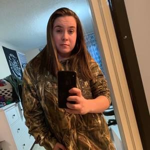 Meet your Posher, Nikki